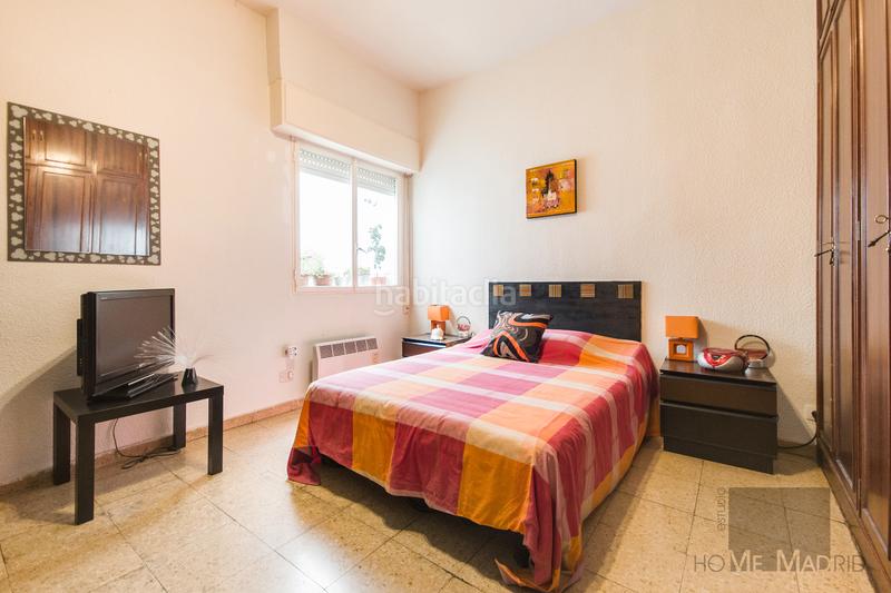 Foto baed176c-d801-4f26-b180-5a26b490efa2. Pis amb calefacció a Guindalera Madrid