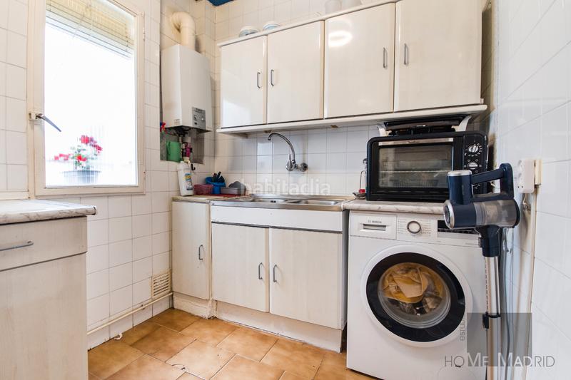 Foto ec5f9a1c-0e53-4bd4-ab6c-d5d3ff808033. Pis amb calefacció a Guindalera Madrid