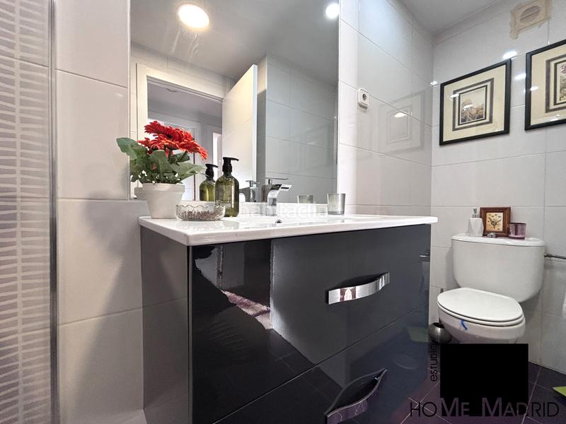 Foto a378925d-260b-4e8e-b735-eef1a392b84a. Appartement avec chauffage dans Valdebernardo-Valderribas Madrid