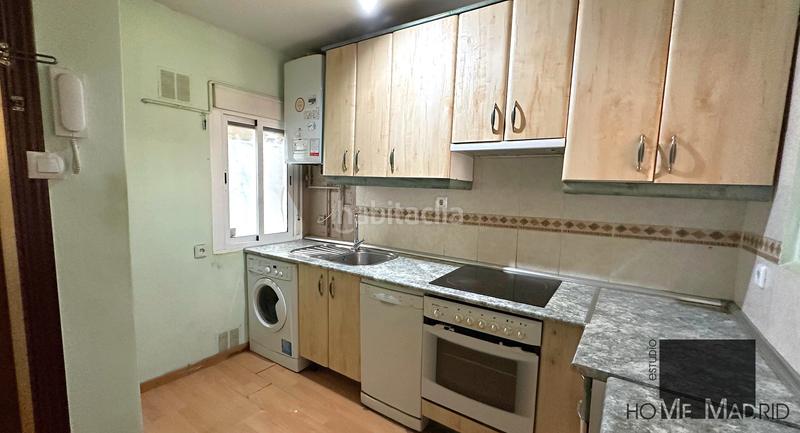 Foto d9990b61-003b-494d-9537-48073211f571. Pis amb calefacció a Peñagrande Madrid