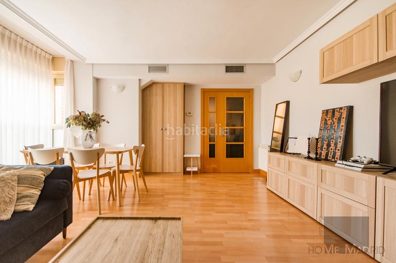 Foto 15973293-bd27-4035-b5d7-a73e0b098ed1. Àtic amb calefacció piscina a Las Tablas Madrid