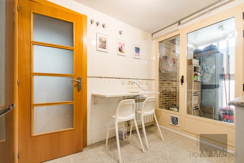 Foto fa98ffa8-e088-4ae5-8da1-26a8e9f4197c. Àtic amb calefacció piscina a Las Tablas Madrid