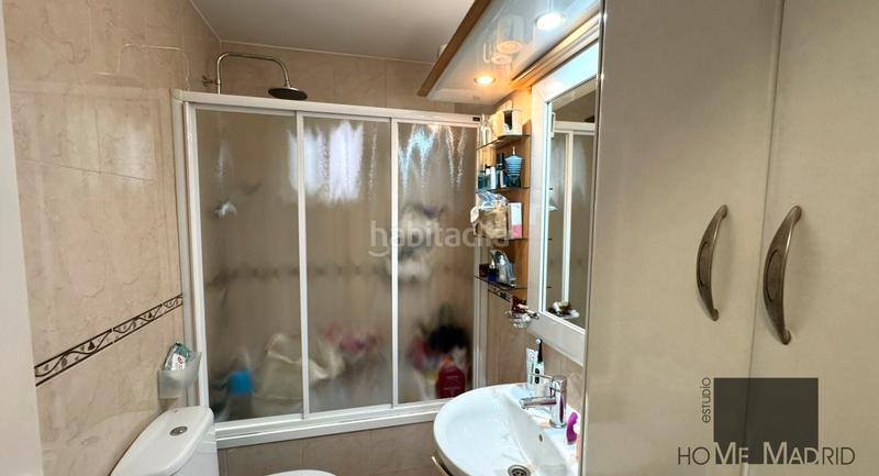 Foto f03fea3d-922a-4e9d-b719-e2cea0e4ee68. Pis amb calefacció a Peñagrande Madrid