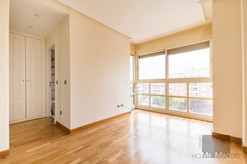 Foto 62cc5033-3c92-4c54-a66d-f4968a2397b2. Appartement avec chauffage parking piscine dans Montecarmelo Madrid