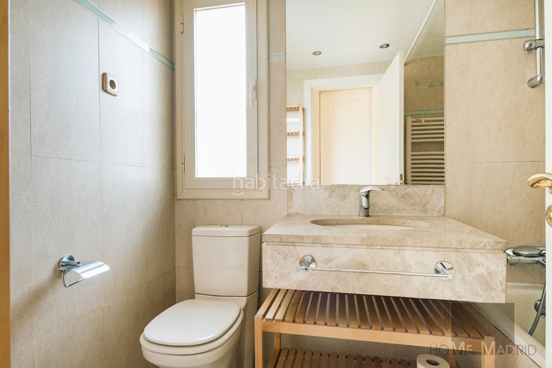 Foto 839904a4-edbc-4ae8-af37-9c20b637272d. Appartement avec chauffage parking piscine dans Montecarmelo Madrid