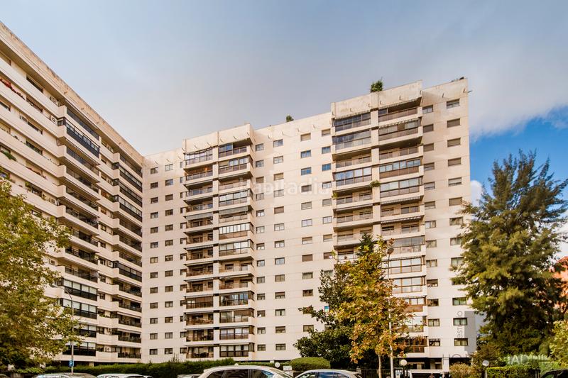 Foto 389b90fe-6246-4dc4-a4dc-27641da6ce01. Pis amb calefacció aparcament piscina a La Paz Madrid