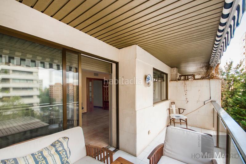Foto acf864f4-8e39-4a86-b91a-a137254201b3. Pis amb calefacció aparcament piscina a La Paz Madrid