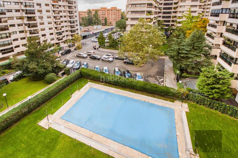 Foto bb1789b8-a830-40bf-8d1b-0bfb8b584788. Pis amb calefacció aparcament piscina a La Paz Madrid