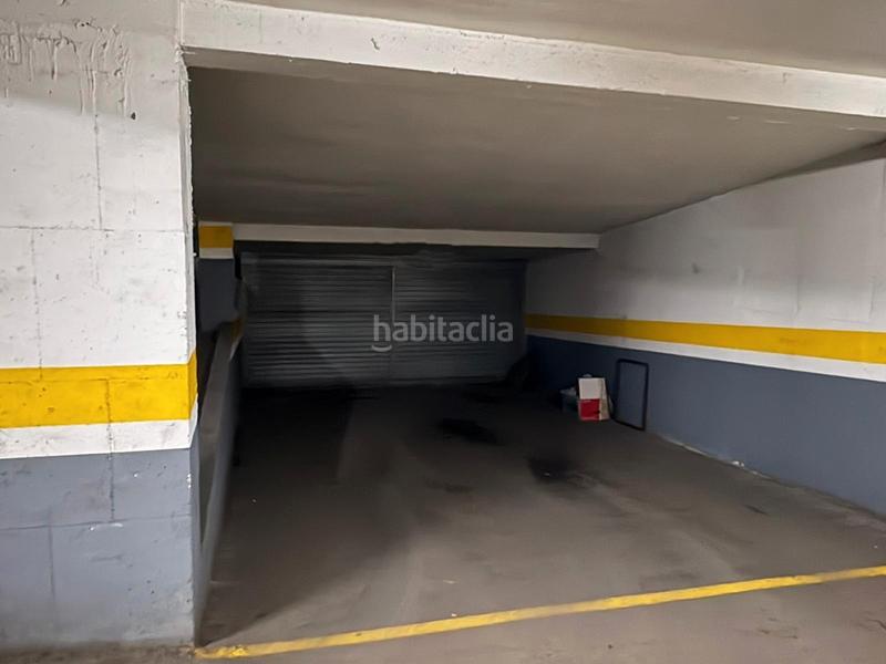 Foto c05fe225-6b89-49b2-8b25-8e7b23319b6b. Pis amb calefacció aparcament piscina a La Paz Madrid