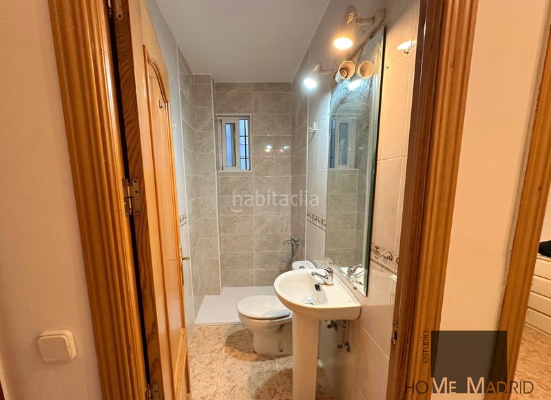 Foto 03d4cabf-3fcb-49f9-86fb-bdae80c4d71a. Pis a Guindalera Madrid