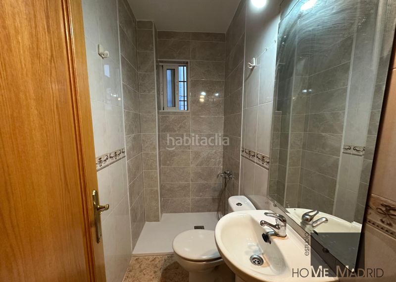 Foto 70d039df-5ec7-44c4-9705-ffa23cecb64d. Pis a Guindalera Madrid