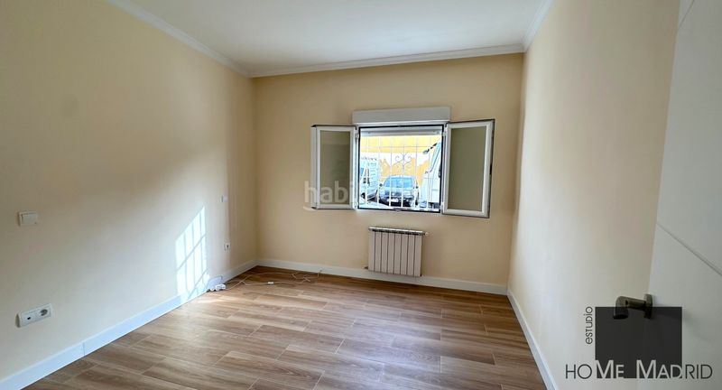 Foto ee73b528-a556-4d03-98bc-930d5e210a5a. Pis amb calefacció a Peñagrande Madrid