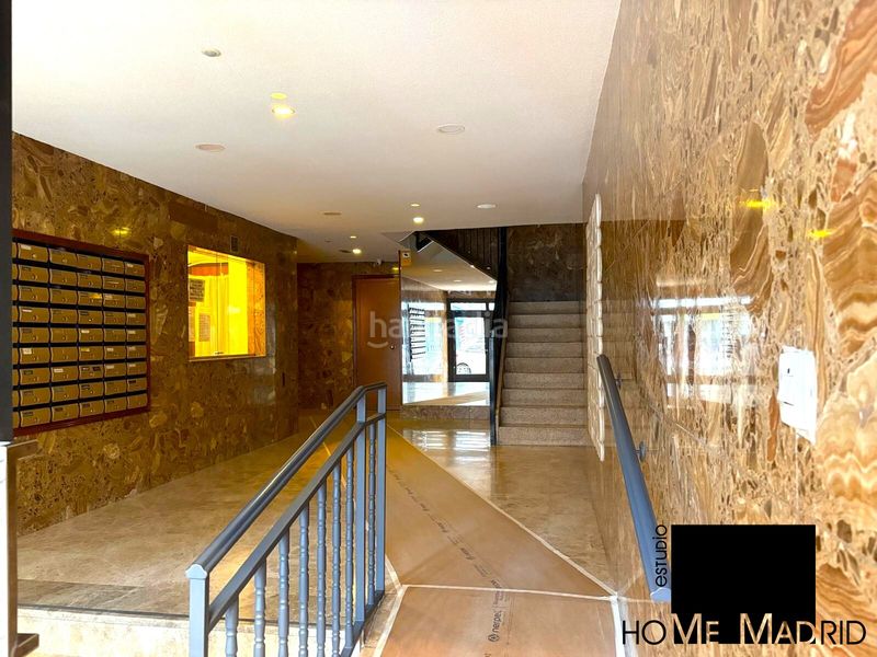 Foto 4c0d9819-d40f-45a8-94e3-88b4b1ea5443. Piso estudio home ofrece piso de 64 m2 en el barrio del Pilar en Madrid