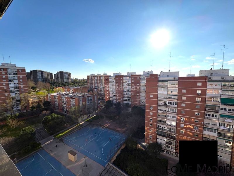 Foto a088829f-7cf4-4438-9c93-9ef21b4921d2. Piso estudio home ofrece piso de 64 m2 en el barrio del Pilar en Madrid