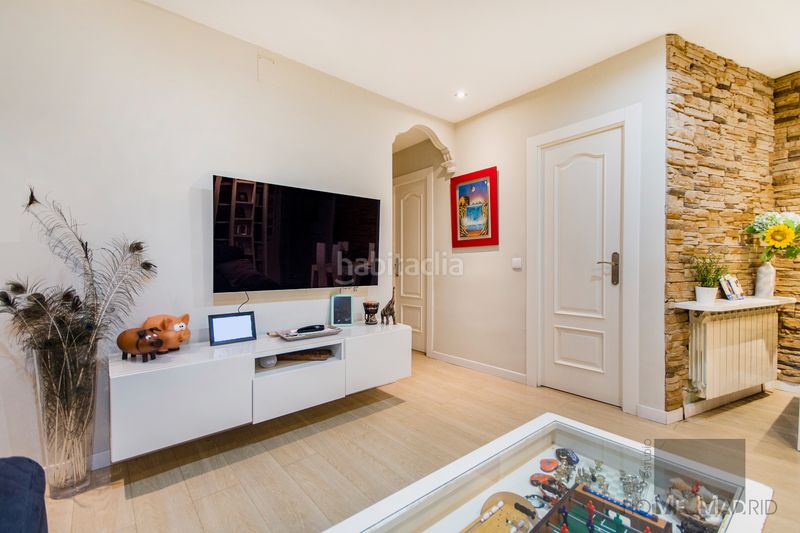 Foto c2c65d70-b3a6-4abc-960c-114b6f8436c9. Pis amb calefacció a Bellas Vistas Madrid