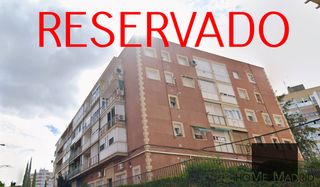 Pis  Plaza del pico salvaguardia. Estudio home madrid ofrece (((reservado))) piso de 92 m2, totalm