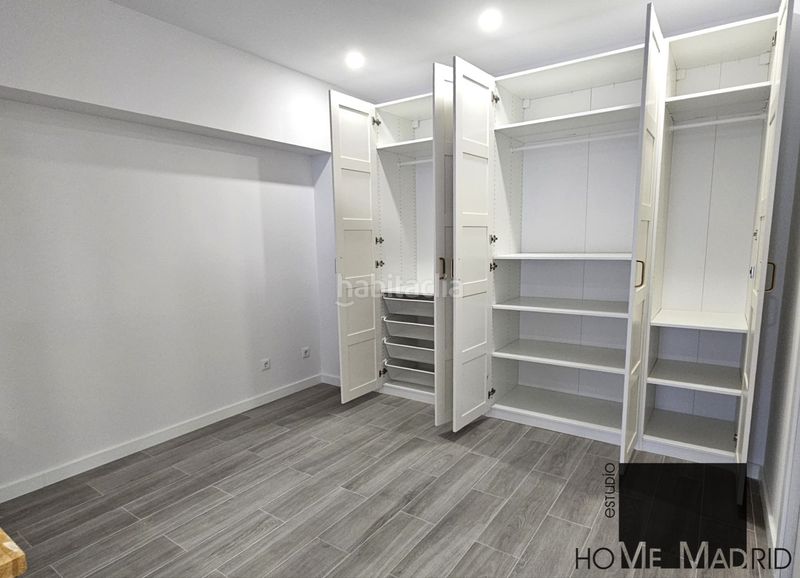 Foto 85d2e54d-89df-472d-9351-46db9ff00967. Estudi a Bellas Vistas Madrid