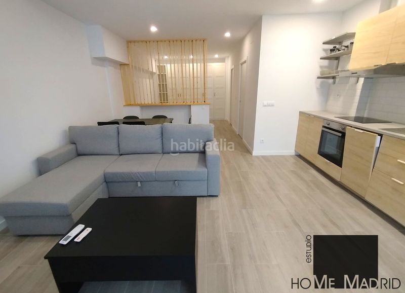 Foto b1dfaaa3-b6c6-4388-a7a7-7bc442ed7837. Estudi a Bellas Vistas Madrid