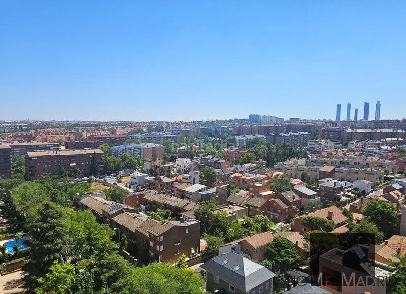 Foto 3f331250-ee9a-4995-870f-dc04be6e09c3. Estudi amb calefacció piscina a Peñagrande Madrid