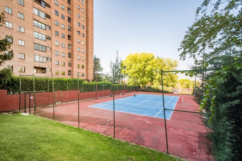 Foto 9f92227a-0313-4388-8670-948331c08d71. Estudi amb calefacció piscina a Peñagrande Madrid