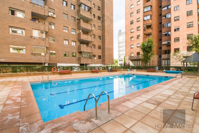 Foto 4cfab1fd-b6c8-4631-8838-9355b184838f. Pis amb calefacció piscina a Peñagrande Madrid