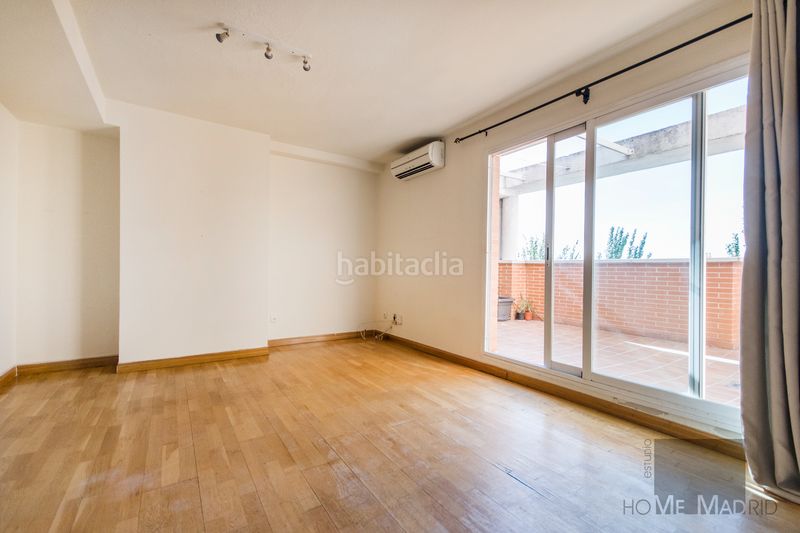 Foto c2f3c692-85d5-4377-90d6-e96795cf4ed8. Àtic amb calefacció piscina a Las Tablas Madrid