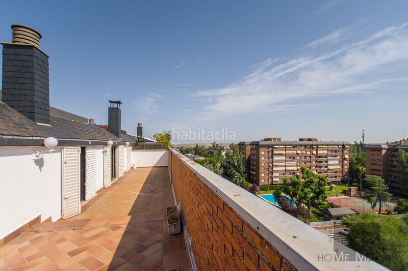 Foto e002de6a-4a57-40cb-9d22-f1f6b7b284ee. Àtic amb calefacció aparcament piscina a La Paz Madrid