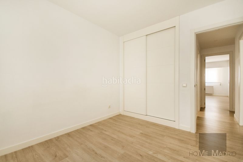 Foto 4194d986-40e2-4708-a75a-fa8f19518029. Pis amb calefacció aparcament piscina a Las Tablas Madrid