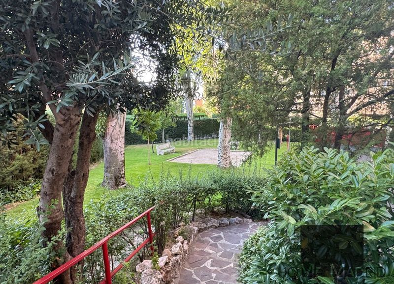 Foto 28fb7818-d59d-400a-b601-2b219baa18ce. Pis amb piscina a Peñagrande Madrid