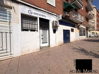 Local Comercial a Calle del Puerto de Arlabán