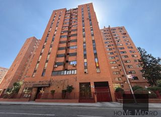 Pis a Calle de Melchor Fernández Almagro