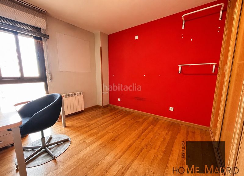 Foto 44d02478-3756-4e0d-9cb9-16ffc39e4bb2. Etagenwohnung mit heizung parking in La Paz Madrid