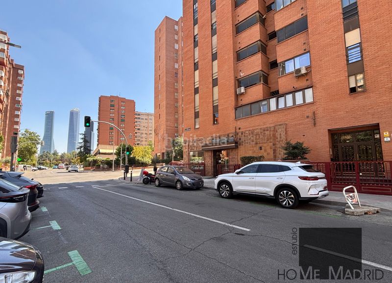 Foto 5921da6f-e4fb-4d0c-b0d5-5759e8670c40. Etagenwohnung mit heizung parking in La Paz Madrid