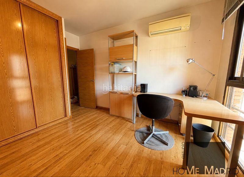 Foto 80f99be3-c46e-4673-b073-6d6a7831d777. Etagenwohnung mit heizung parking in La Paz Madrid