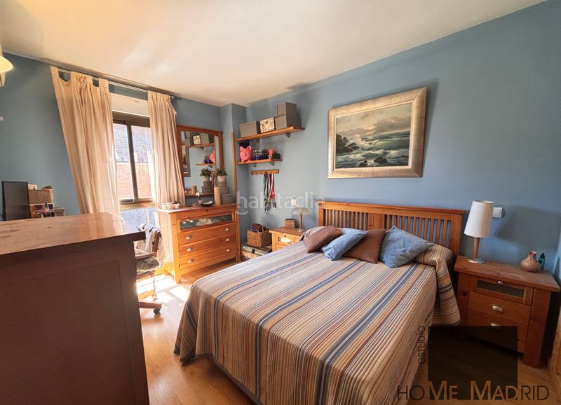 Foto a363cebf-38d6-42ce-be50-9c9c9d491d77. Etagenwohnung mit heizung parking in La Paz Madrid