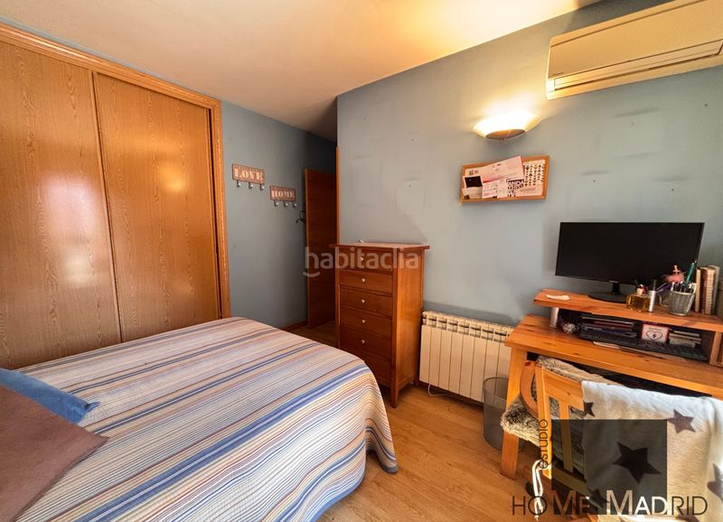 Foto be8dcdd7-235a-46b0-a449-2387fe52e168. Etagenwohnung mit heizung parking in La Paz Madrid