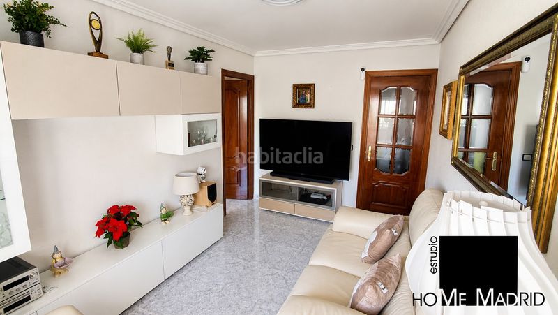 Foto d336aad6-a419-45e4-86e3-08737c86d66c. Pis amb calefacció a Peñagrande Madrid