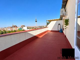 Àtic  Calle de ibiza. Estudio home madrid ofrece magnifico ático de 103m² en la zona d