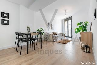 Pis  Plaça de sant roc. Piso en venta en sant roc s/n, salomo