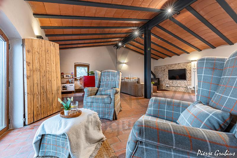 Foto c06b65f1-7724-4169-818f-045c9864e20f. Masía  en venta en carretera reus , en Riudoms