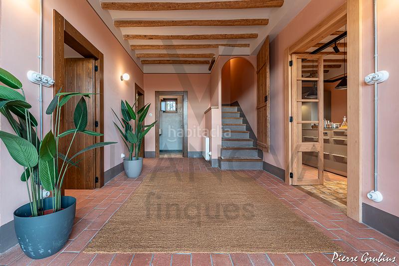 Foto da0dd89e-ea52-47ab-95e7-309b490799f5. Masía  en venta en carretera reus , en Riudoms