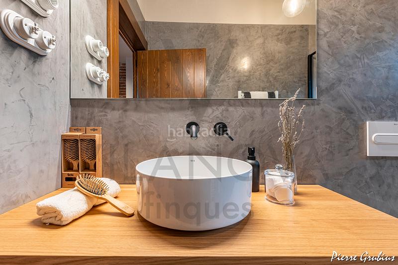 Foto e294f13a-6558-478f-b3e6-54f2d4b39cf6. Masía  en venta en carretera reus , en Riudoms