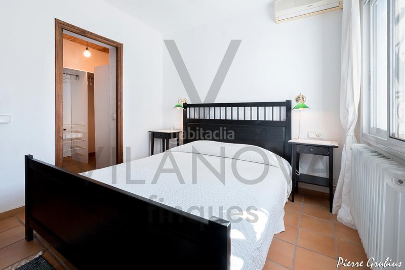 Foto 22b65432-d3a2-4ca9-b265-7e3a8cc2430a. Xalet amb xemeneia calefacció aparcament a Centre Miami Platja