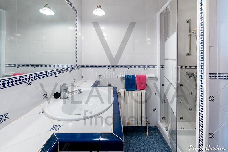 Foto 36df0a0a-48af-4fae-b432-36a6e3d9c5dd. Xalet amb xemeneia calefacció aparcament a Centre Miami Platja