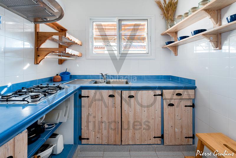 Foto dcca8af5-3042-463c-a184-1eef3a781db8. Xalet amb xemeneia calefacció aparcament a Centre Miami Platja