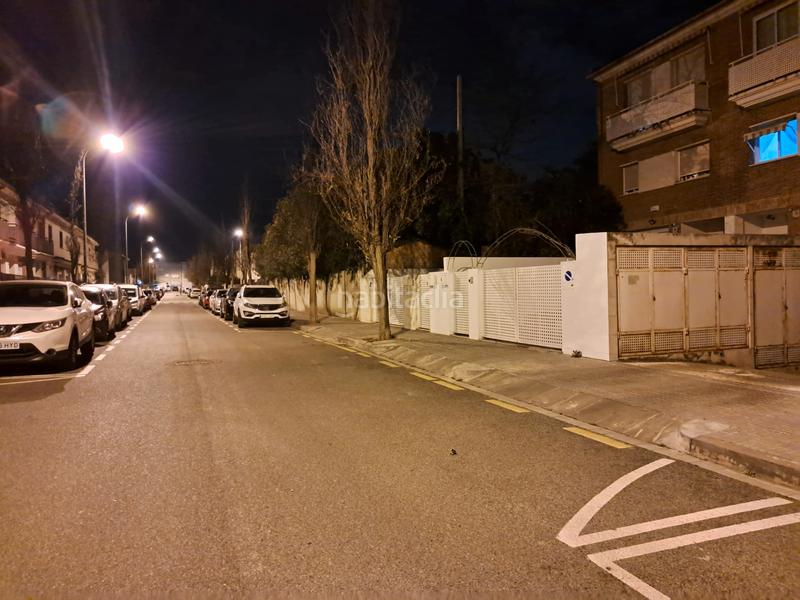 Foto c527df64-e379-40bf-83e1-ca97263a48a3. Aparcament cotxe a carrer d'antònia abelló i filella 2 a Reus