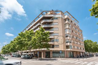 Flat  Carrer d'antoni gaudí. Piso en venta en calle gaudi de reus