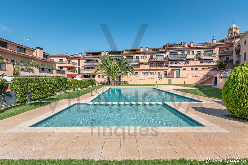 Foto e2c63e40-5a7b-4f45-9dac-e950294804c8. Casa con riscaldamento parcheggio piscina in Vinyols i els Arcs