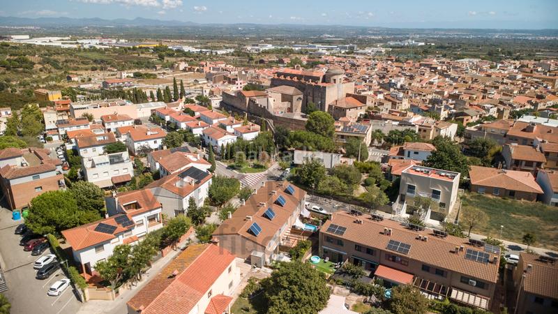 Foto 37403e94-b4cb-4d73-8117-42e9d30e31b6. Casa a schiera con riscaldamento parcheggio in Selva del Camp (La)