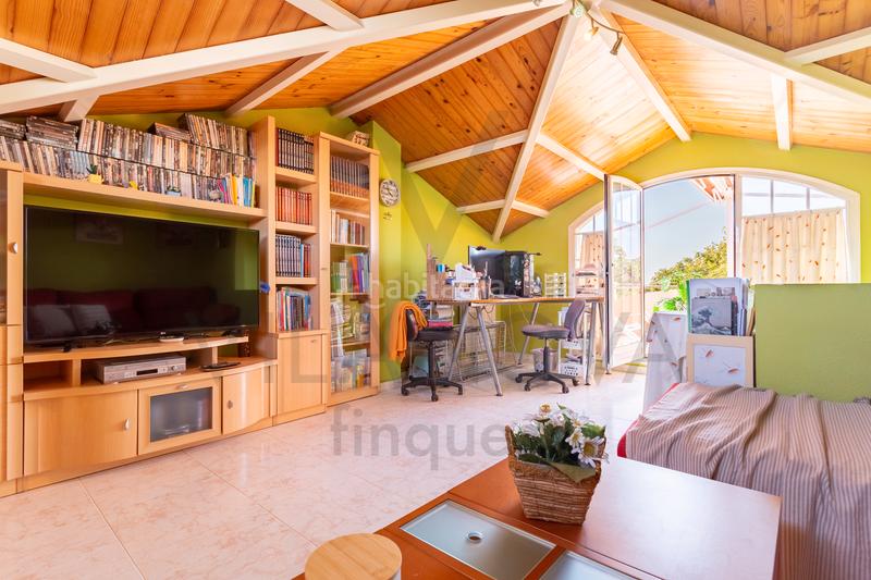 Foto 1a950b38-b8f6-4020-8269-6e209ed7cfbd. Casa adosada casa / chalet adosado en venta en cl llaberia , Centre en Reus